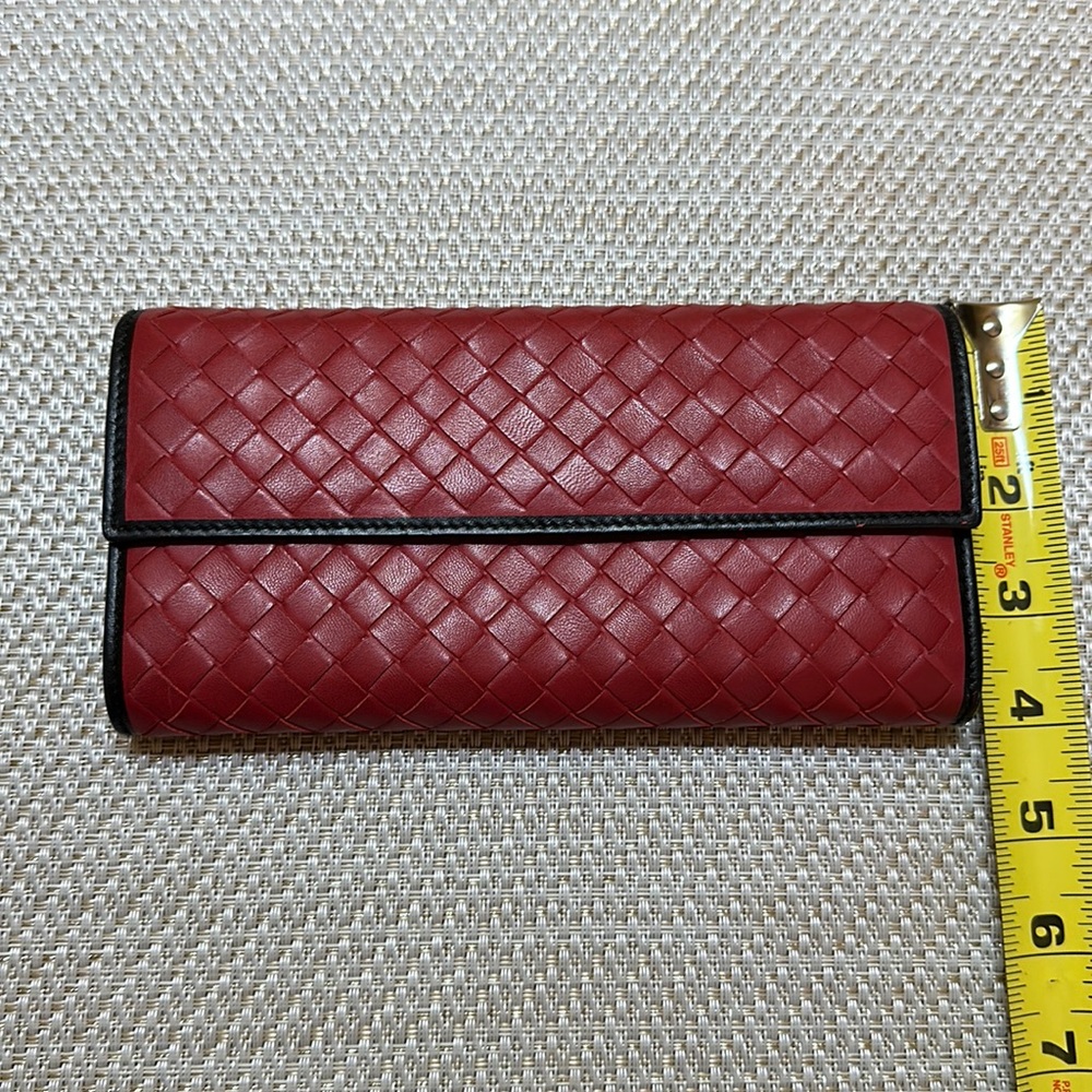 Bottega Veneta - Red Flap Wallet - Picture 5 of 16